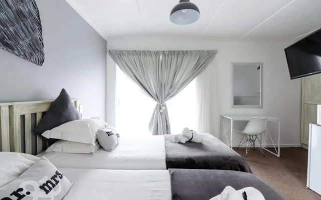 George Lodge International