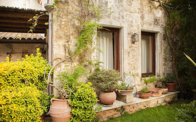 Vacation home in the Archanes with balcony