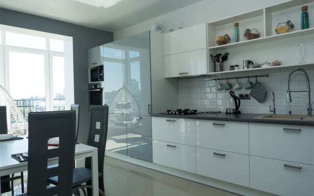 Apartamenty Cozy 39 Lake na Shakhmatnoy 2V