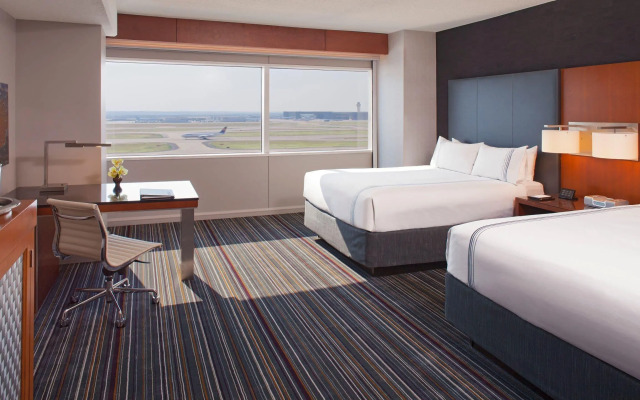Grand Hyatt DFW - Connected to the airport