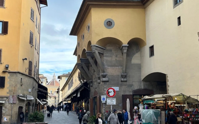 Chiara Apartment In Porta San Frediano