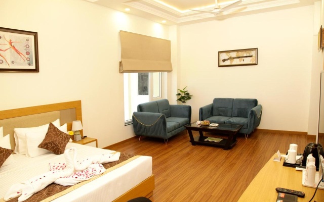 Clarks Inn Aligarh