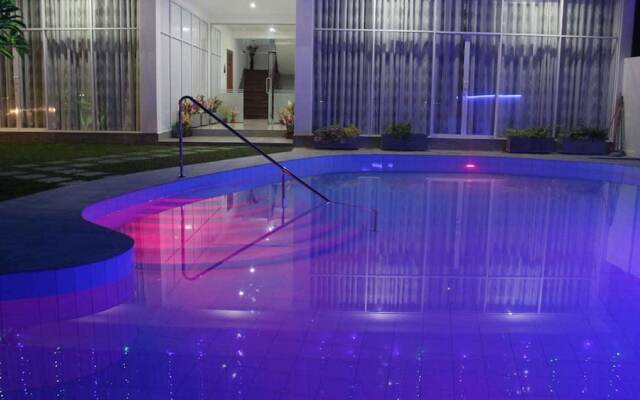 Ranga Holiday Inn