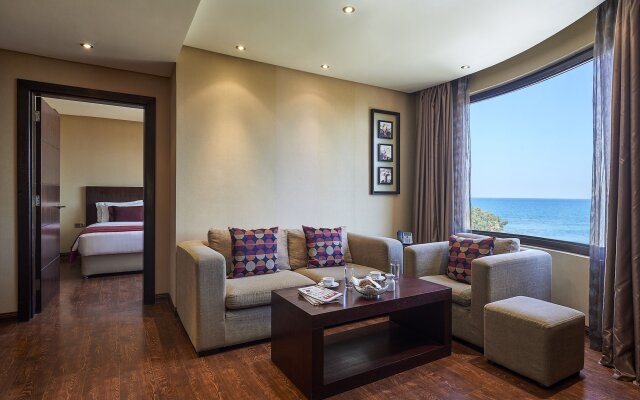 Safir Fintas Kuwait Hotel