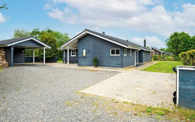6 Person Holiday Home in Hemmet-by Traum