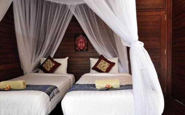 arya inn lembongan