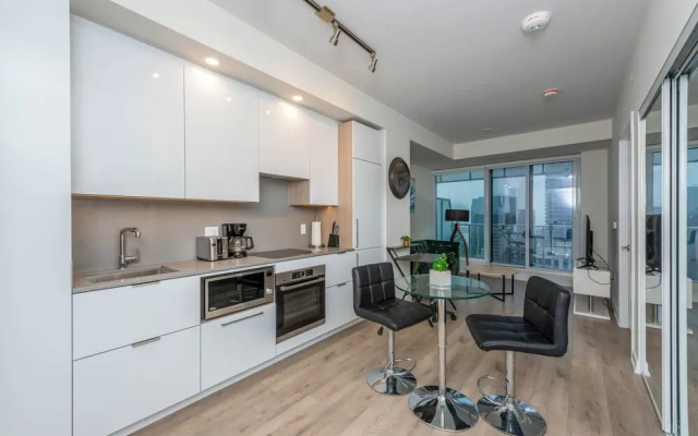 PlanURstay - Harbour Front Toronto