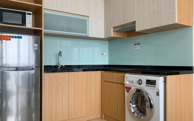 Elegant 2Br With Private Lift At Menteng Park Apartment