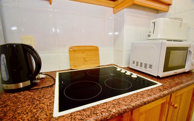 042 NEW Home / AC - Wifi