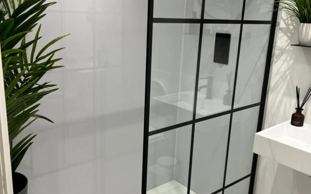 Lux 2 Bedroom Ground Floor Apartment