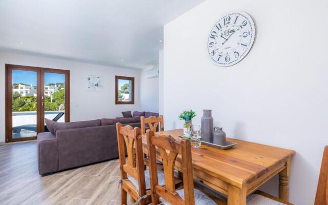 Beach Apartment 11