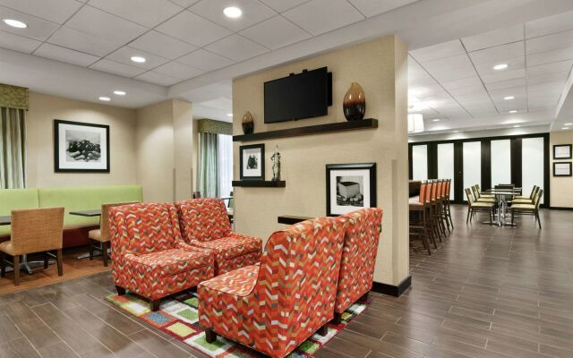 Hampton Inn Washington-Dulles Int'l Airport South