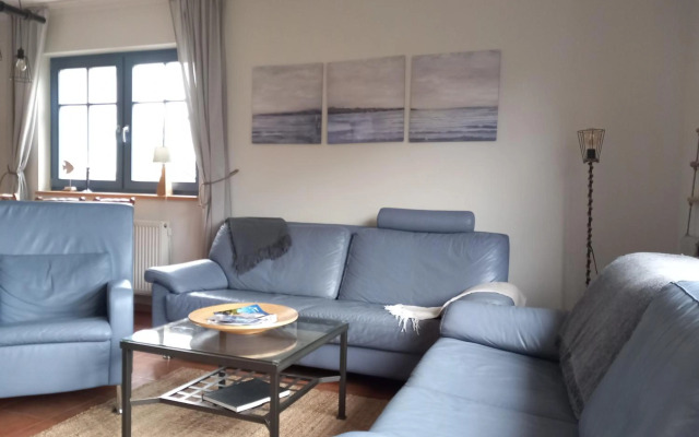 FERIENHAUS SOMMERTRAUM - KINDERFREUNDLICH - 3 Schlafzimmer, Garten, Bad und G-WC, Kaminofen