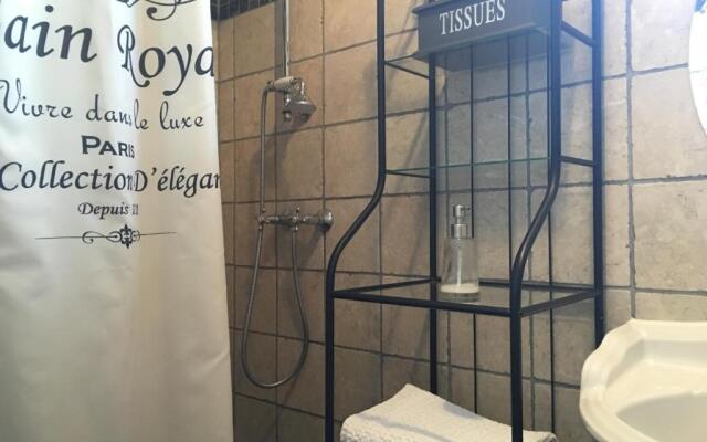 Pittoresque house near the beach