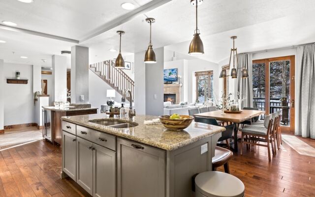 Tranquil Timbers Penthouse