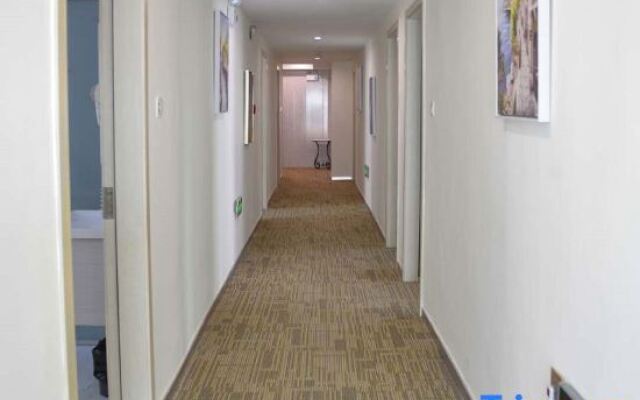 Yongcheng Business Hotel