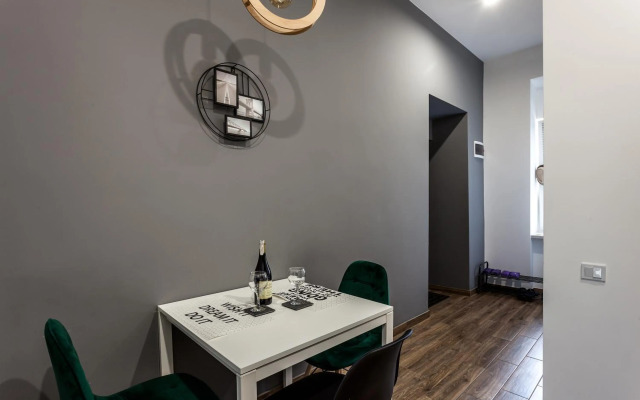 ROMANTIC apartments-near Opera house 5/4