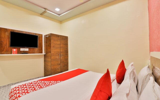 Hotel Rolex By OYO Rooms