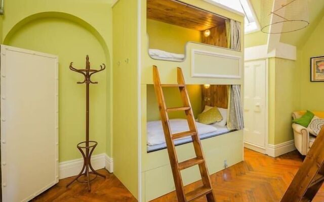 Mrs Potts Hostel