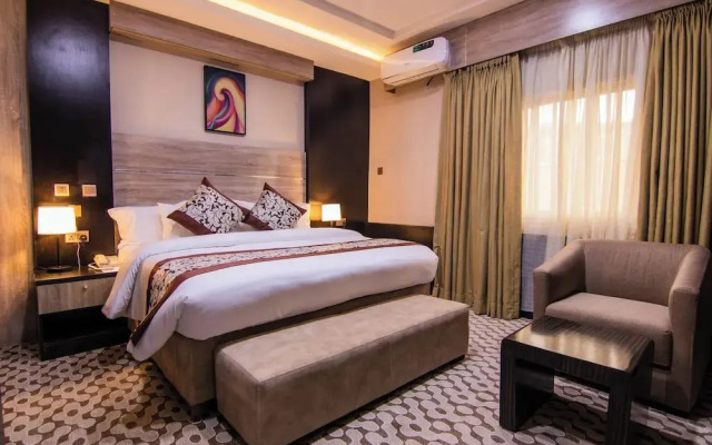 Bon Hotel Nest