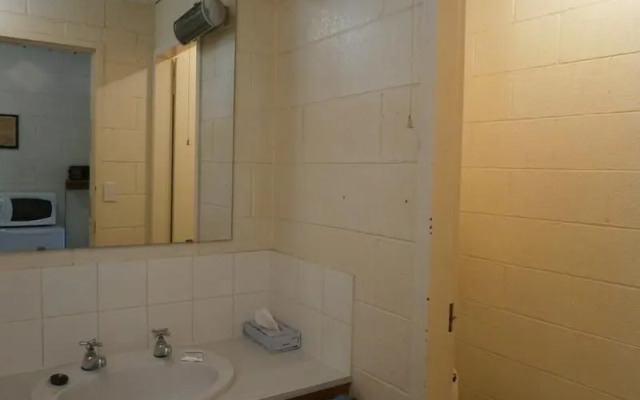 Aberdeen Court Apartments