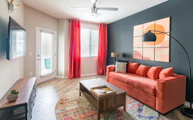 Luxury Uptown Apartments by WanderJaunt