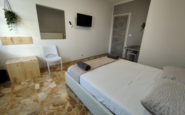 Santa Rita Rooms