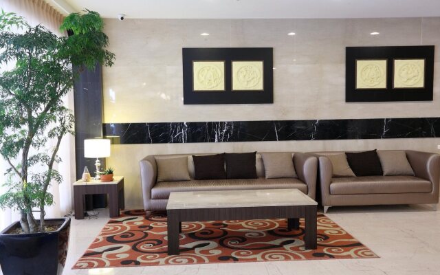 Maple Hotel