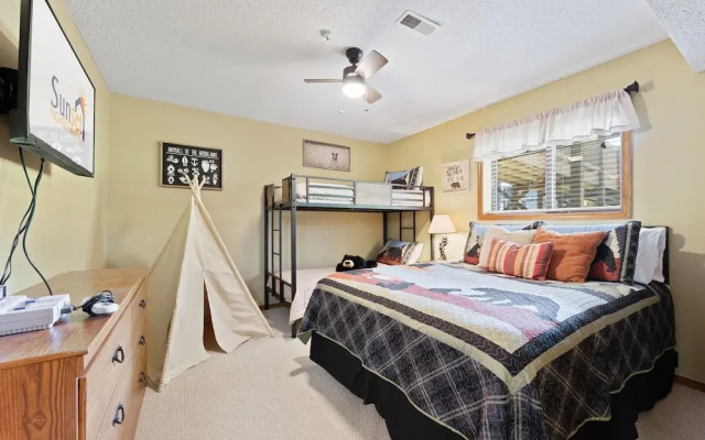 Ne16-2 Sleepy Bear Camp 2 Bedroom Condo