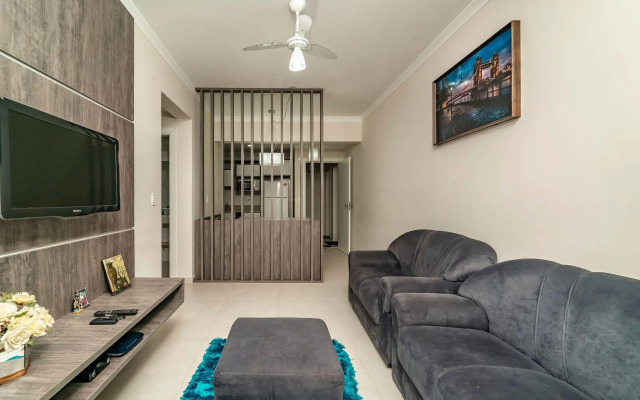 Apartamento 2 Dormitórios com Churrasqueira