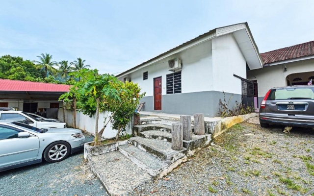 Oyo 90618 D'tahan Motel Taman Negara