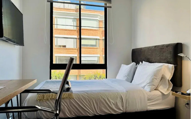w Radiant 1BR in Santa Barbara