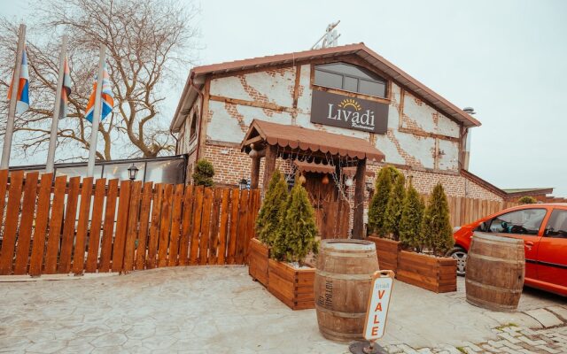 Livadi Hotel