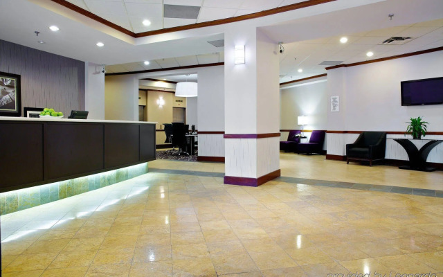 Radisson Hotel Toronto East