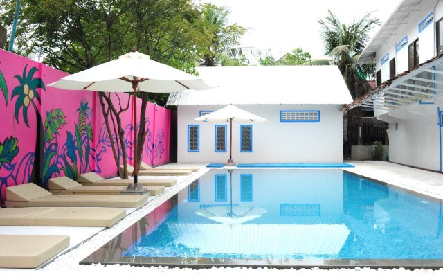 Kafu Hostel & Pool