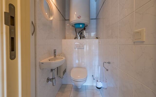 Apartment on the Third Floor