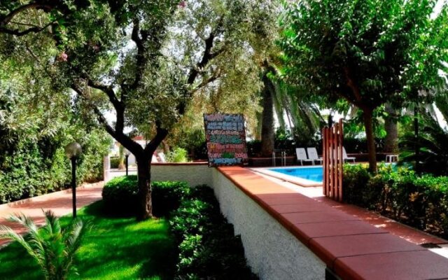 Hotel Haway