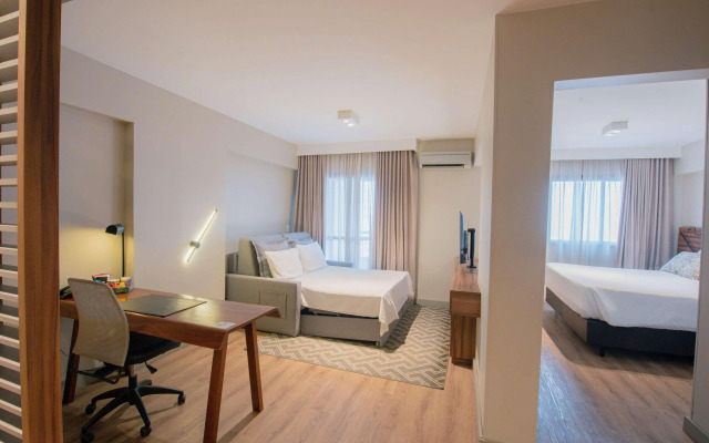 Mercure Curitiba Batel Hotel