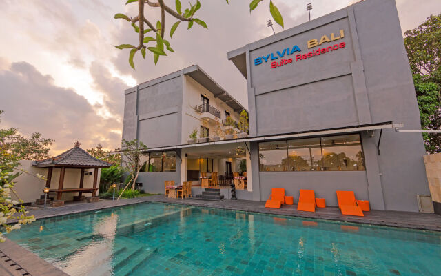 RedDoorz Plus near Mall Bali Galeria 2