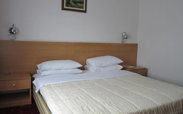Hotel Grand