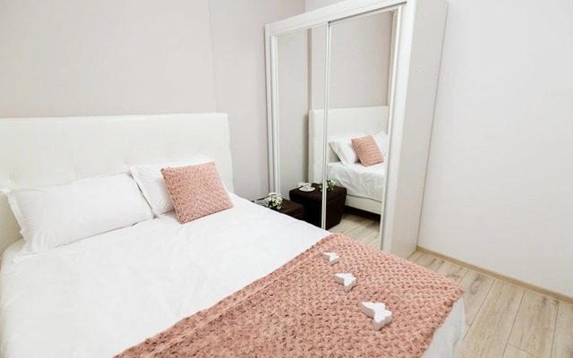 Metropolitan Iassium Luxury Suites