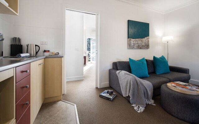 Lake Daylesford Apartments 4