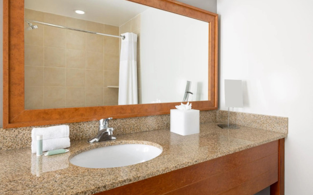 Courtyard by Marriott Montvale