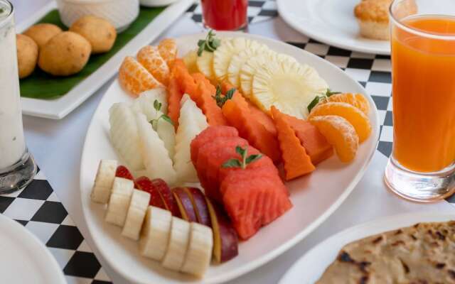 Sunday Hotel Chandigarh Zirakpur
