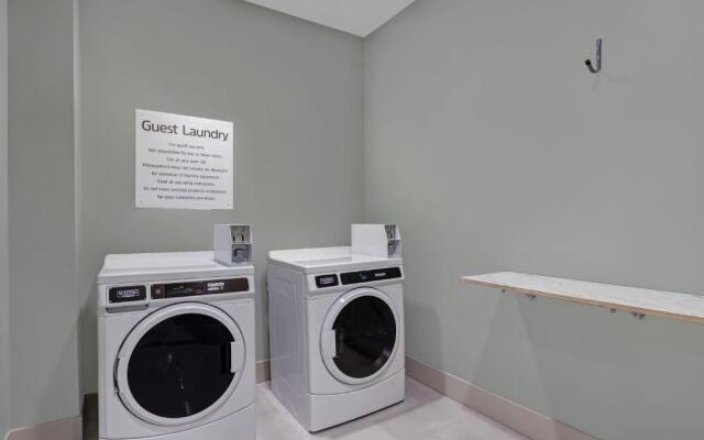 Holiday Inn Express & Suites Collingwood by IHG