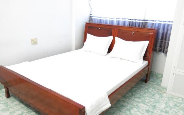Truc Linh Hotel
