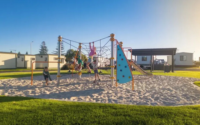 BIG4 Adelaide Shores Caravan Park