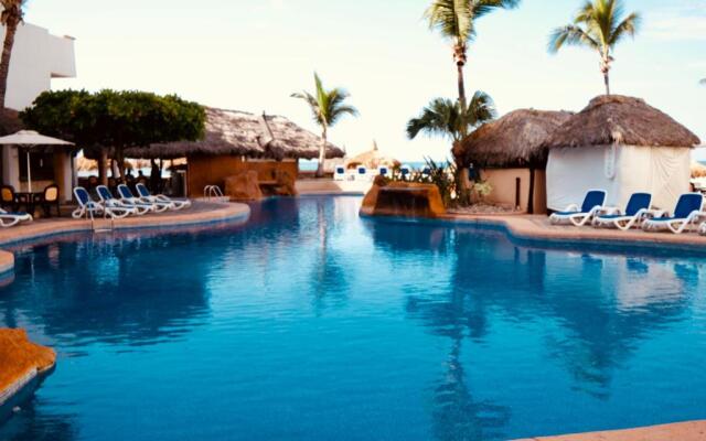 Maz4you Beachfront Condo