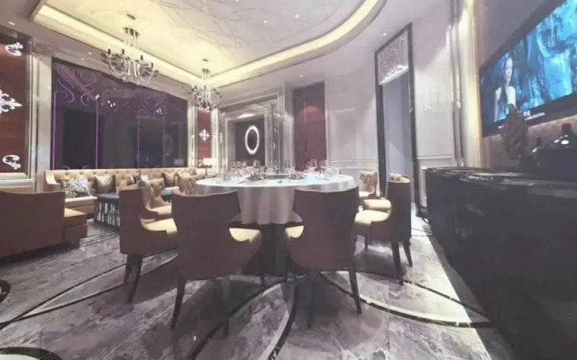 Vienna International Hotel