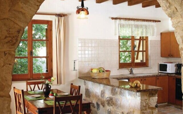 Nice Home in Miliou Paphos With 2 Bedrooms, Outdoor Swimming Pool and Swimming Pool